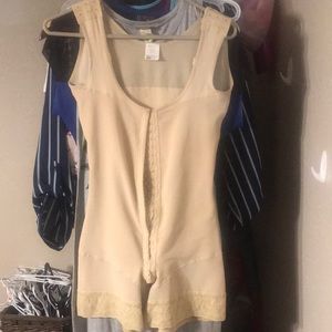 Woman Colombia body shaper